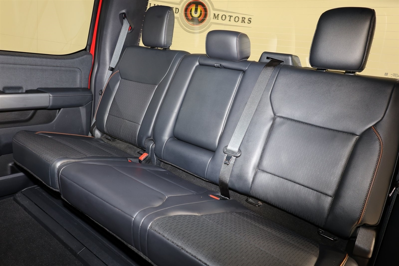 Ford F-350 SD XL Crew Cab Long Bed 4WD 2025
