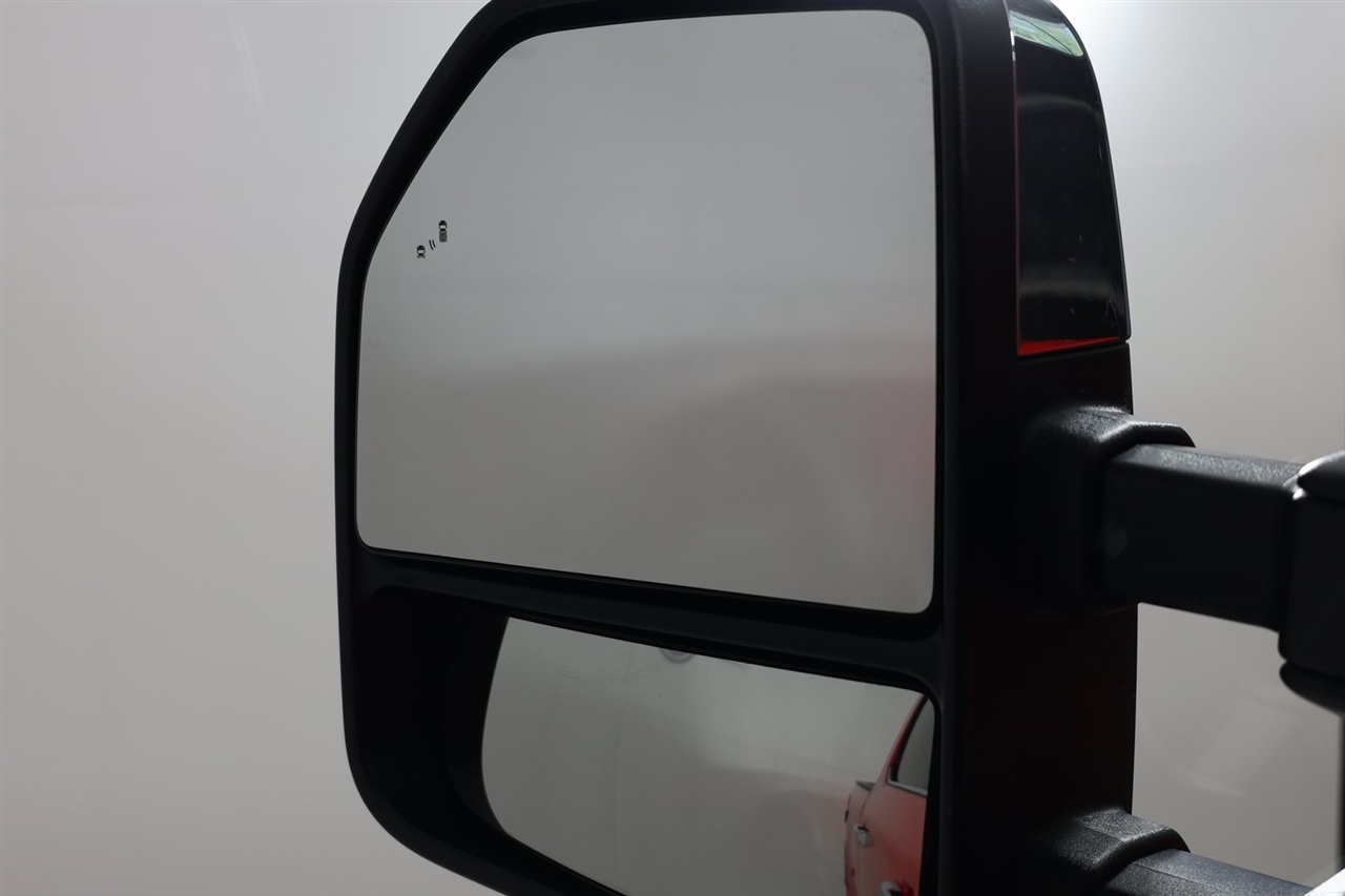 Ford F-350 SD XL Crew Cab Long Bed 4WD 2025