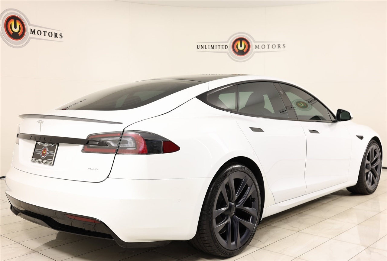 Tesla Model S Long Range 2021