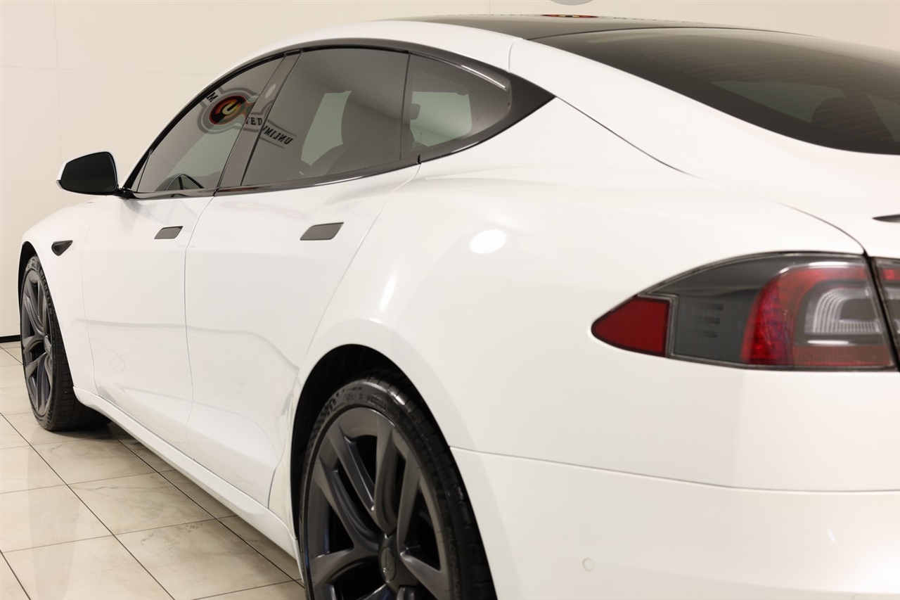 Tesla Model S Long Range 2021