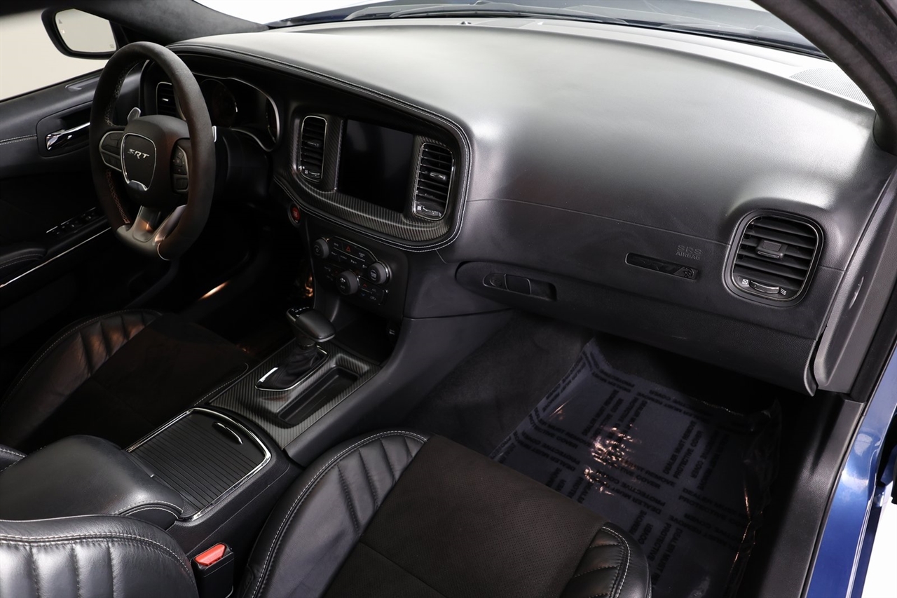 Dodge Charger SRT Hellcat 2021
