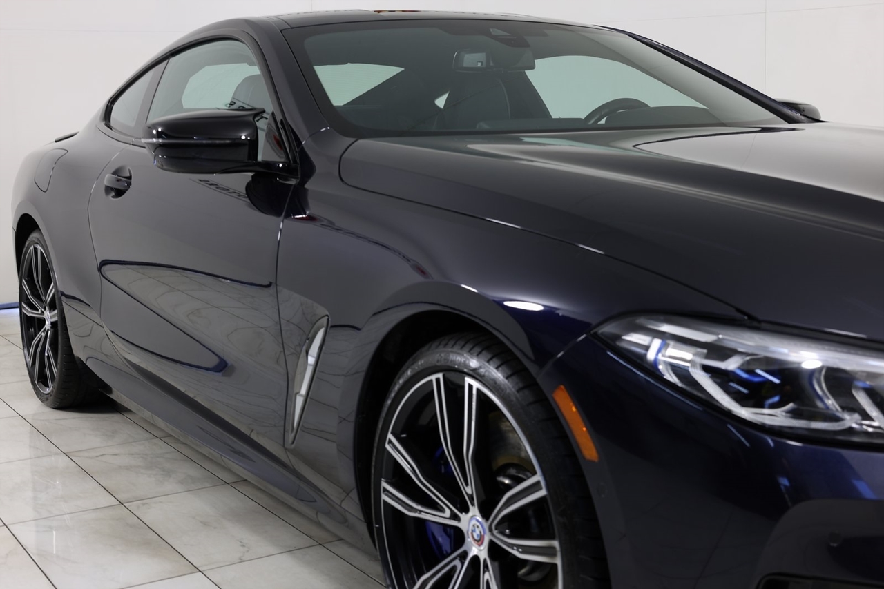 BMW 8-Series M850i xDrive Coupe 2023