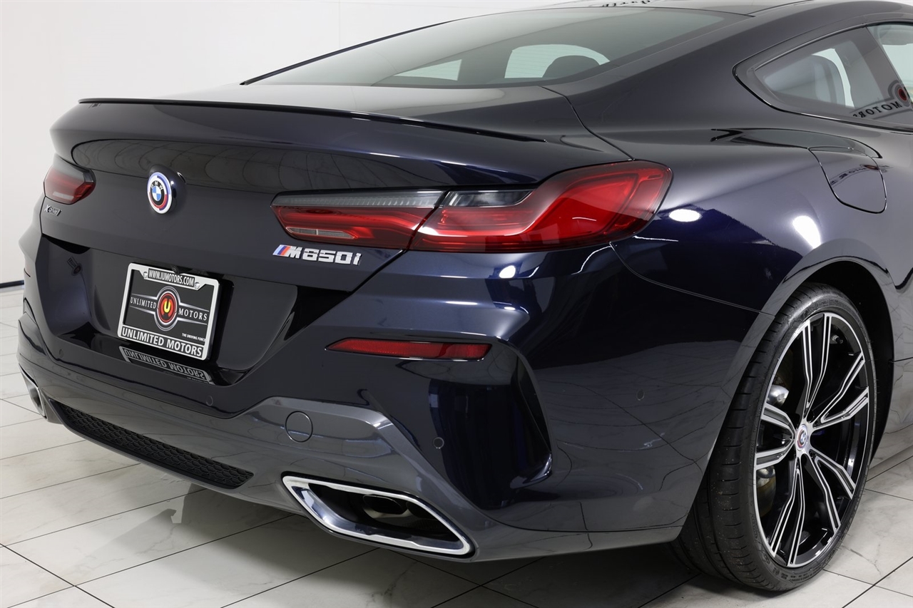 BMW 8-Series M850i xDrive Coupe 2023