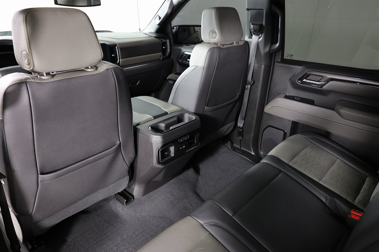 Chevrolet Silverado 1500 ZR2 Crew Cab 4WD 2024