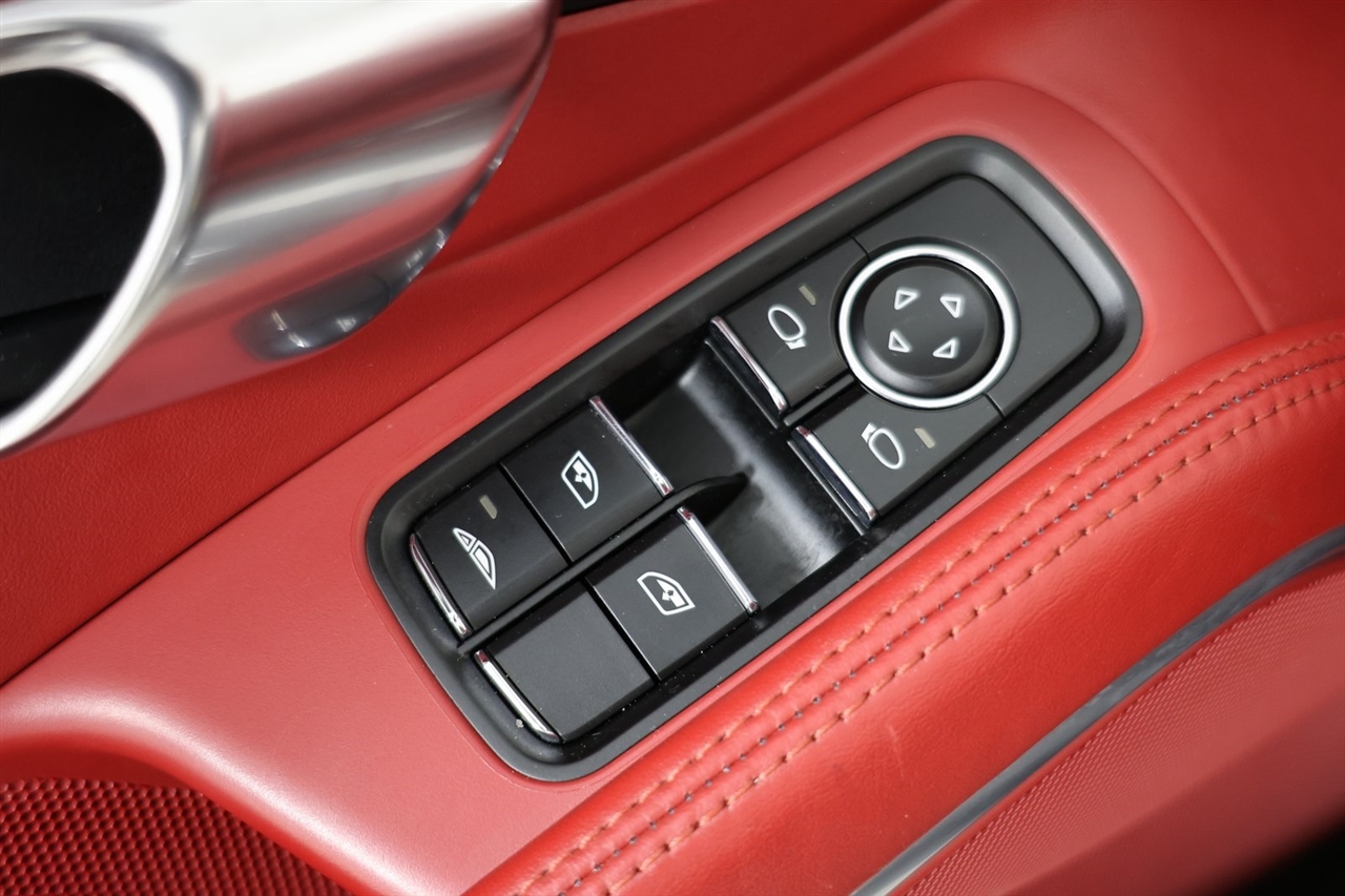 Porsche 911 Carrera S Cabriolet 2014