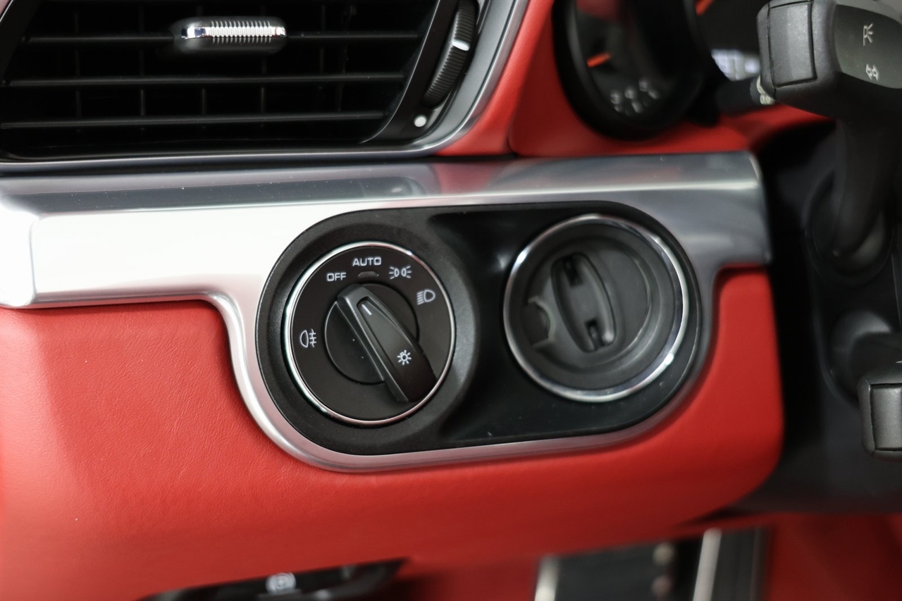 Porsche 911 Carrera S Cabriolet 2014