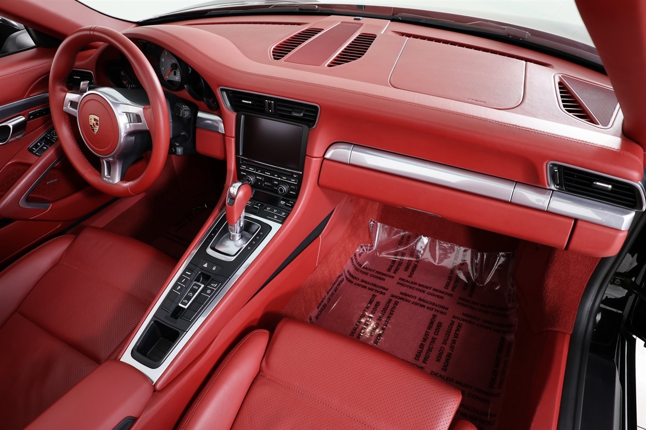 Porsche 911 Carrera S Cabriolet 2014