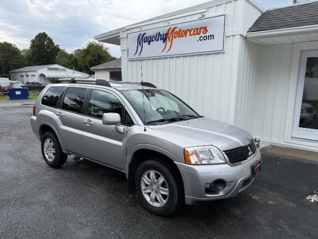 2011 Mitsubishi Endeavor AWD
