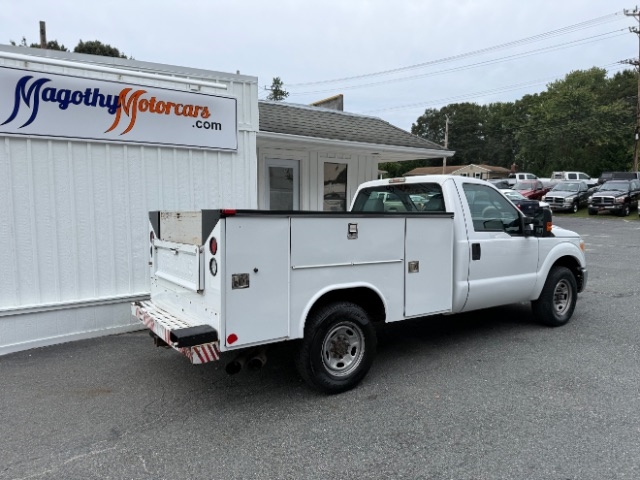 2016 Ford F-250 XL photo 2