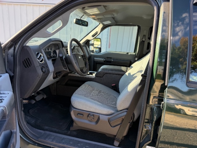 Ford F-250 SD  2012