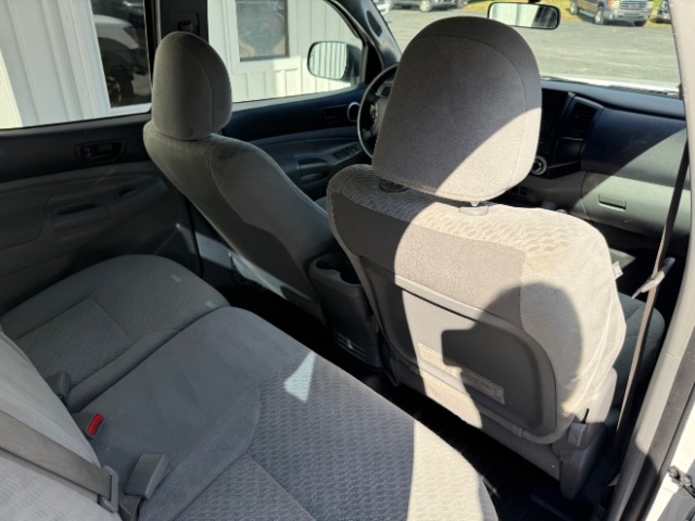 Toyota Tacoma  2011