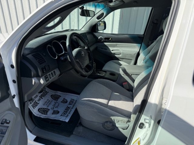 Toyota Tacoma  2011