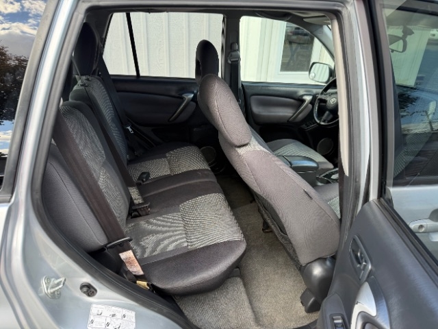 Toyota RAV4  2005