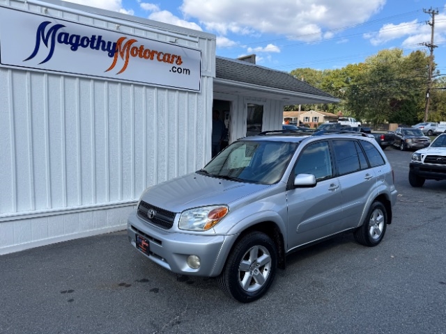 Toyota RAV4  2005