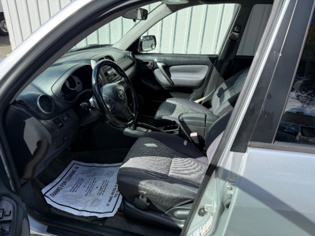 Toyota RAV4  2005