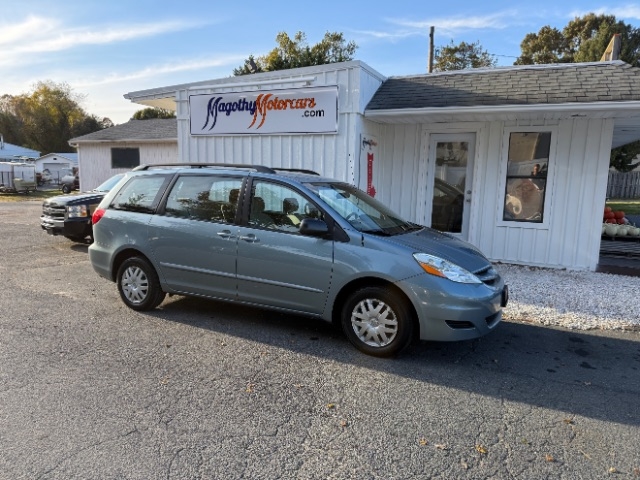 Toyota Sienna  2007