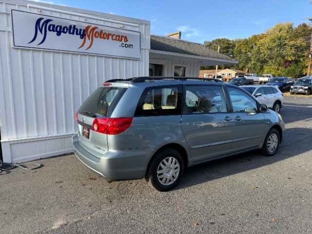 Toyota Sienna  2007