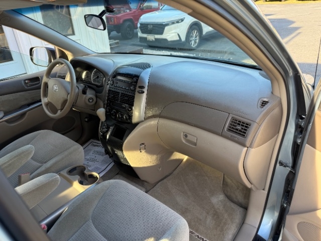 Toyota Sienna  2007