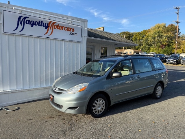 Toyota Sienna  2007