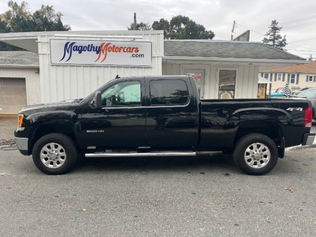 GMC Sierra 2500HD  2011