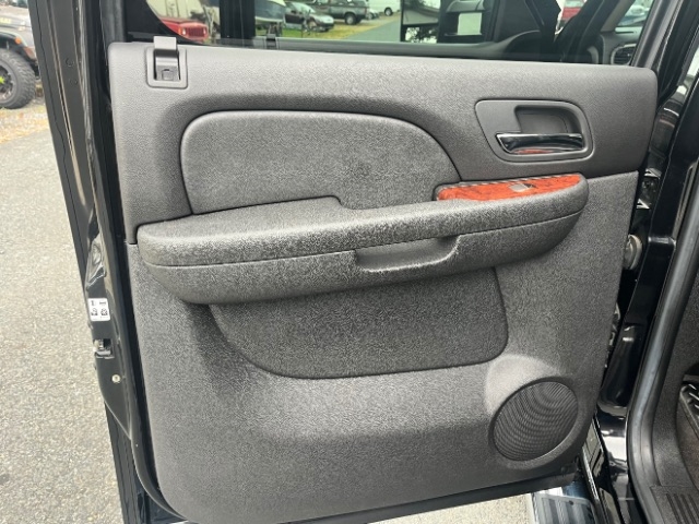 GMC Sierra 2500HD  2011