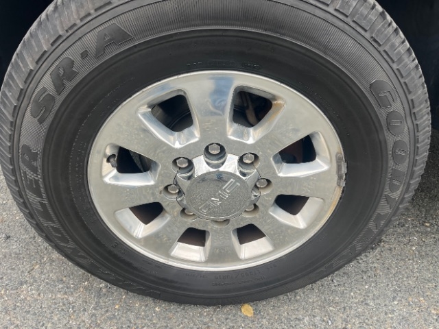 GMC Sierra 2500HD  2011