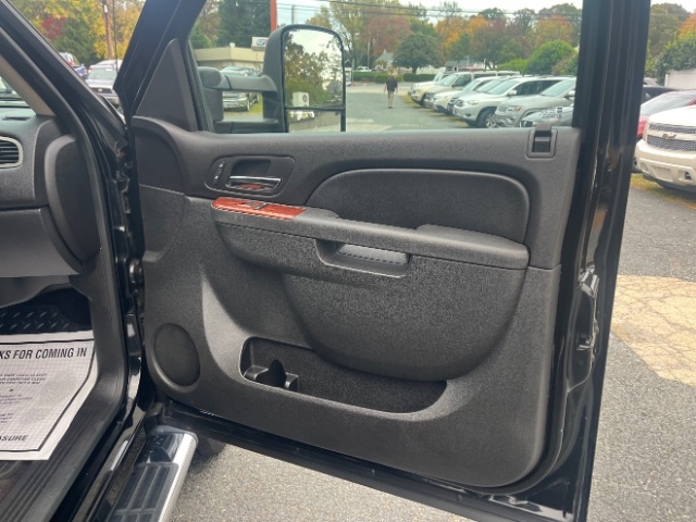 GMC Sierra 2500HD  2011