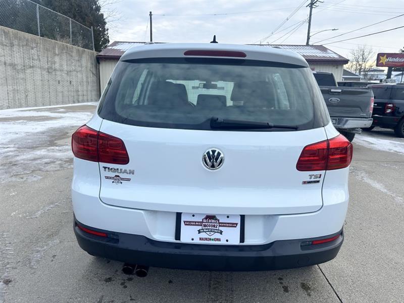 Volkswagen Tiguan S 4Motion 2017