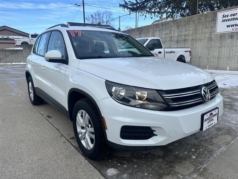Volkswagen Tiguan S 4Motion 2017