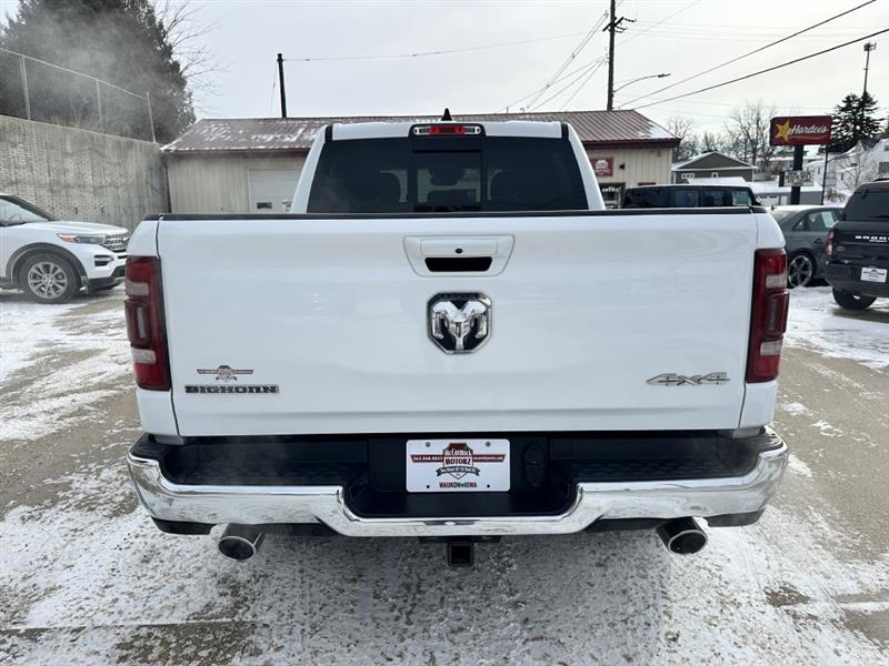 RAM 1500 Big Horn Crew Cab SWB 4WD 2022