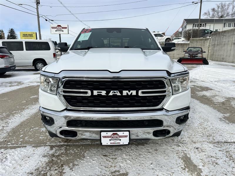 RAM 1500 Big Horn Crew Cab SWB 4WD 2022