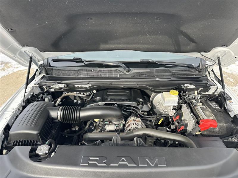 RAM 1500 Big Horn Crew Cab SWB 4WD 2022