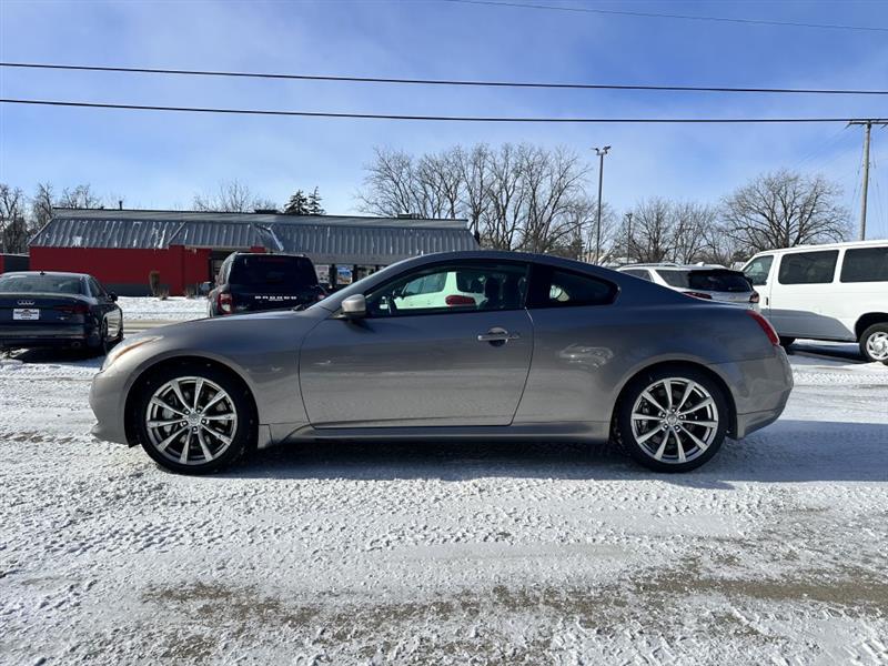 Infiniti G37 Base 2008