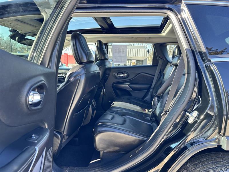 Jeep Cherokee Latitude Lux 4WD 2021