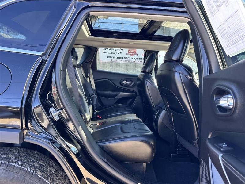 Jeep Cherokee Latitude Lux 4WD 2021