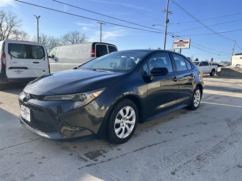 Toyota Corolla LE 2022