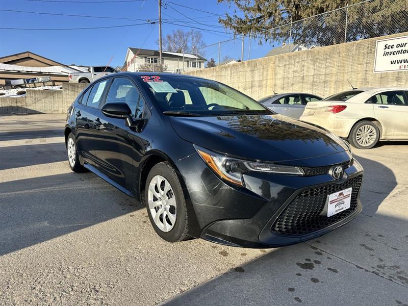 Toyota Corolla LE 2022