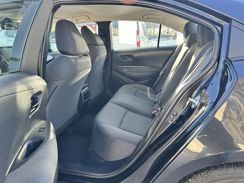 Toyota Corolla LE 2022