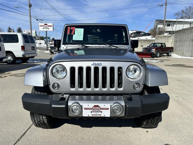 Jeep Wrangler Unlimited Sahara 4WD 2017