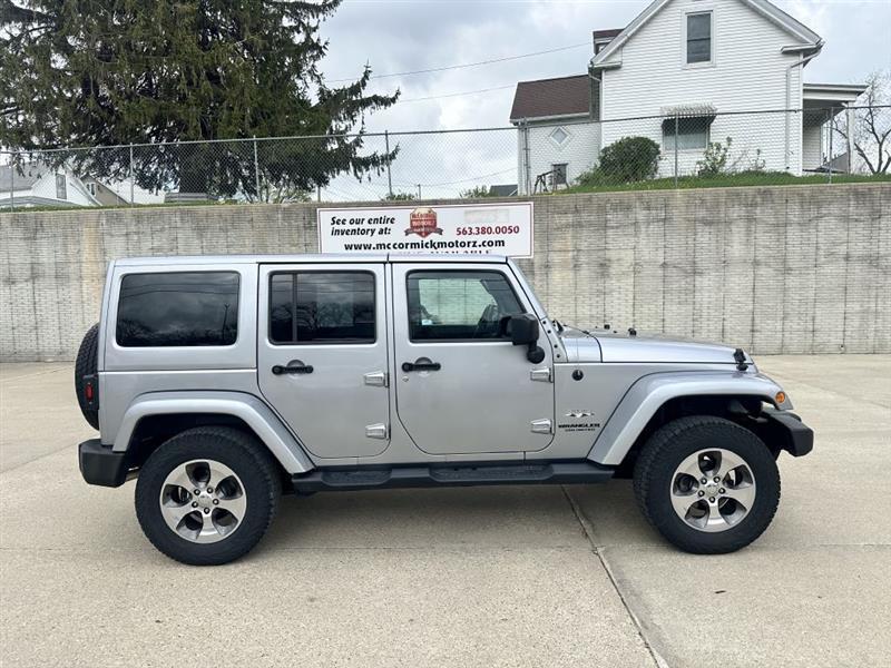 2017 Jeep Wrangler Unlimited Sahara 4WD