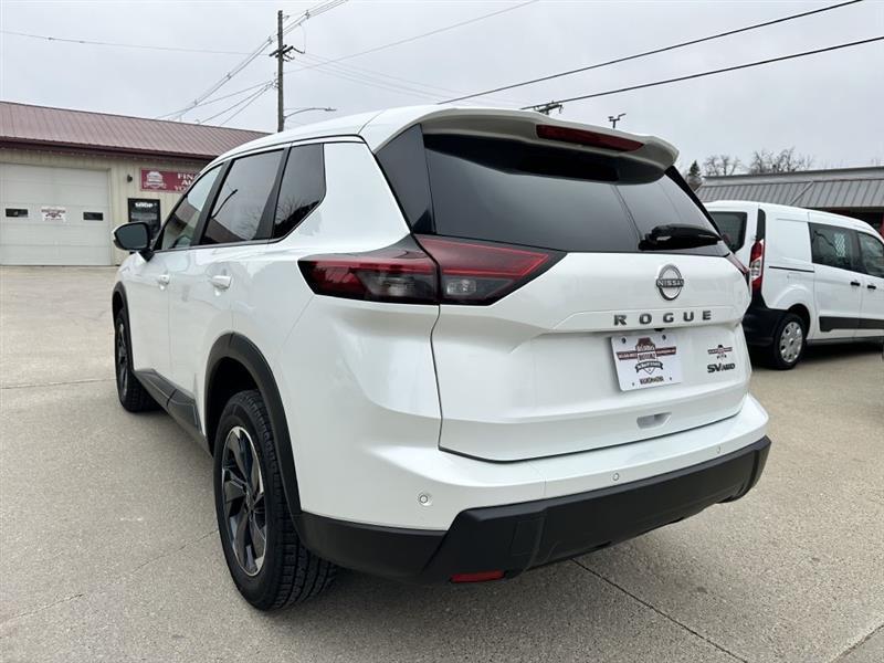 Nissan Rogue SV AWD 2024