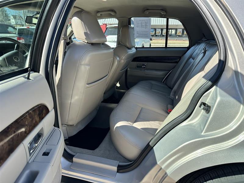 Mercury Grand Marquis LS 2010