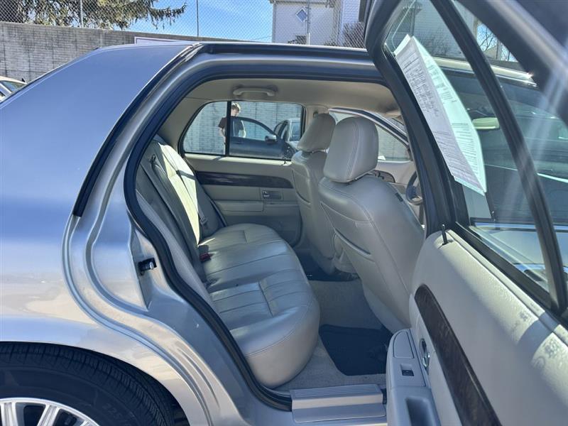 Mercury Grand Marquis LS 2010