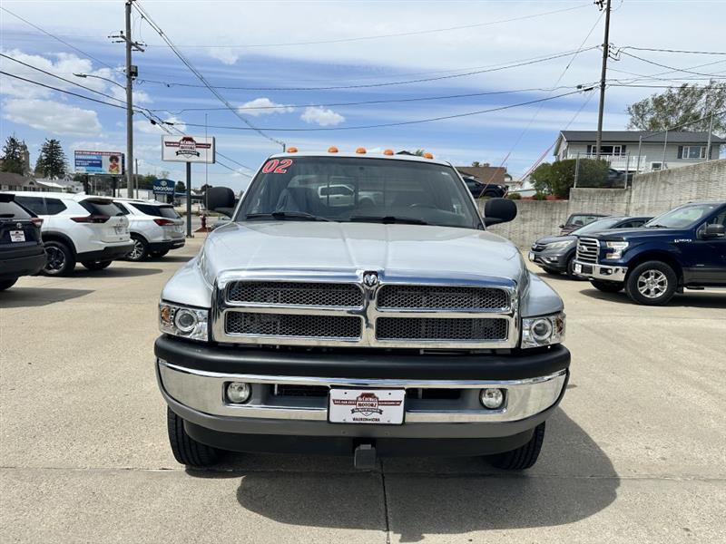 Dodge Ram 3500 ST Quad Cab 4WD 2002
