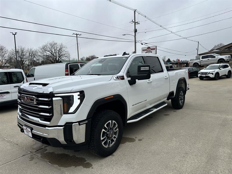 GMC Sierra 2500HD SLE Crew Cab 4WD 2024