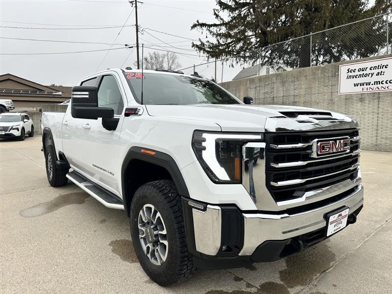 GMC Sierra 2500HD SLE Crew Cab 4WD 2024