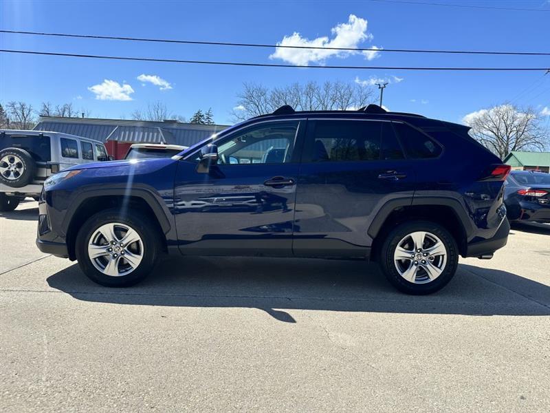 Toyota RAV4 XLE AWD 2023