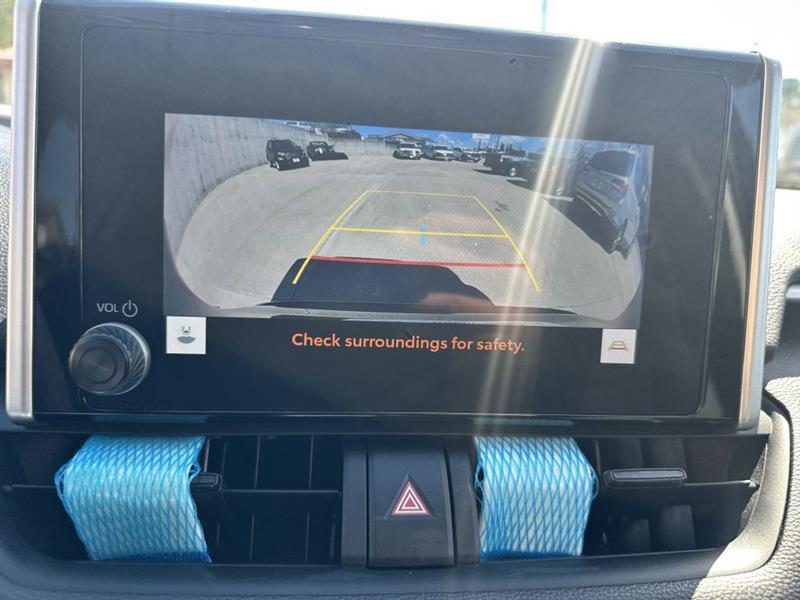 Toyota RAV4 XLE AWD 2023