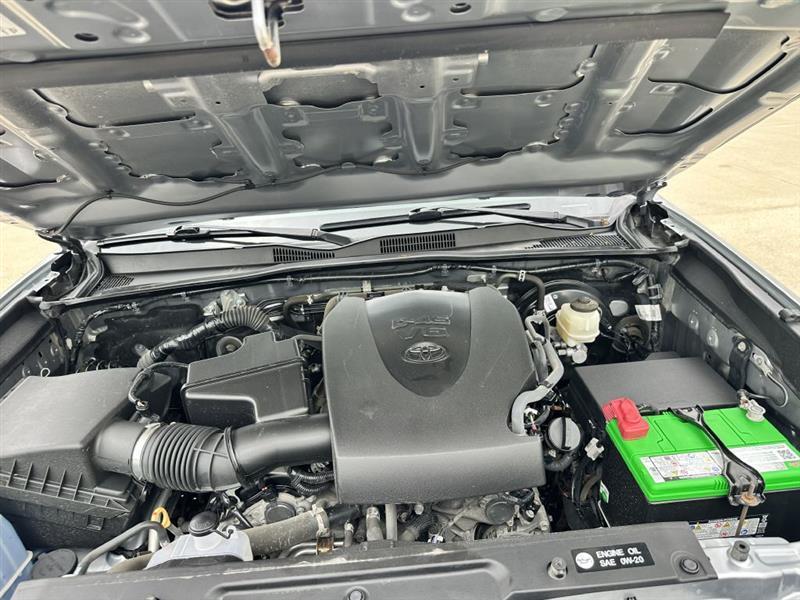 Toyota Tacoma SR5 Double Cab Long Bed V6 6AT 4WD 2018