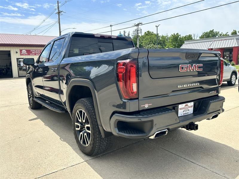 GMC Sierra 1500 AT4 Crew Cab Long Box 4WD 2021